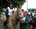 150 cavaliers de tout le d�partement ont particip�s � la 20 �me Chevauch�e des Blasons, il sont pass�s par Aubignan 